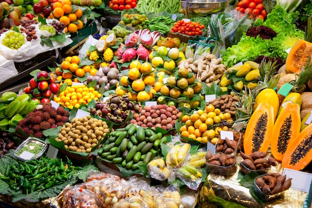 Barcelona Boqueria-markt fruitvertoning