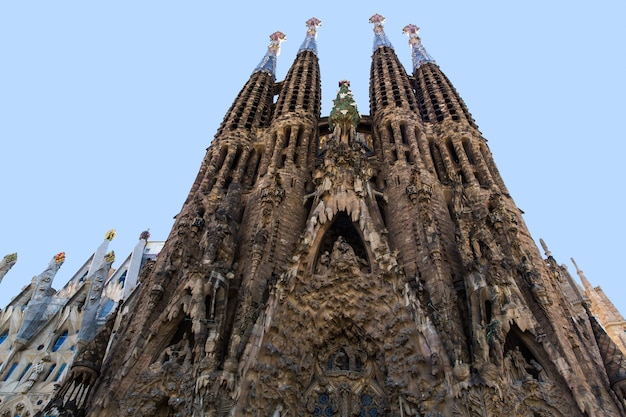 Barcellona, spagna, 20 settembre 2019. la sagrada familia, è un'enorme basilica cattolica romana a barcellona, spagna, progettata da antoni gaudi ed è un sito del patrimonio mondiale dell'unesco.