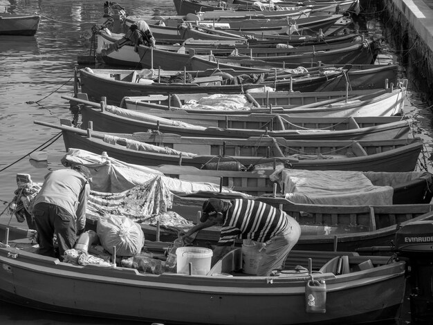 Foto bari, een stad aan de middellandse zee in italië