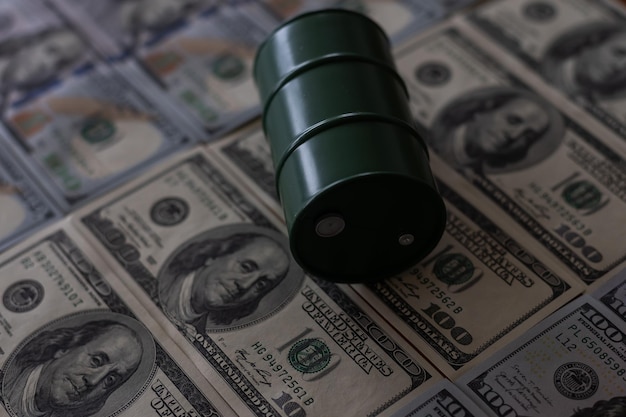 The barrel of oil of one hundred US dollar bills