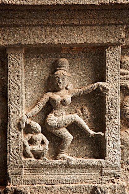 Bas-reliëfs in Hindue tempel Arunachaleswar tempel Thiruvannamalai Tamil Nadu India