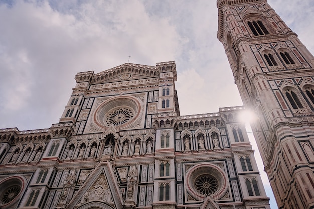 Photo basilica of santa maria del fiore basilica of saint mary of the flower in florence, italy