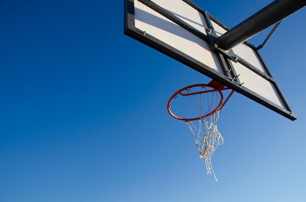 Basketbalveldnet voor een wedstrijd, sportconcept