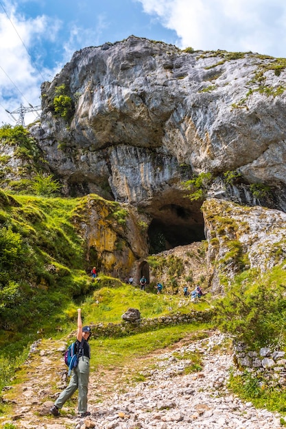 San Adrian을 통한 Basque Country 상승 및 Oltza 들판을 통한 복귀