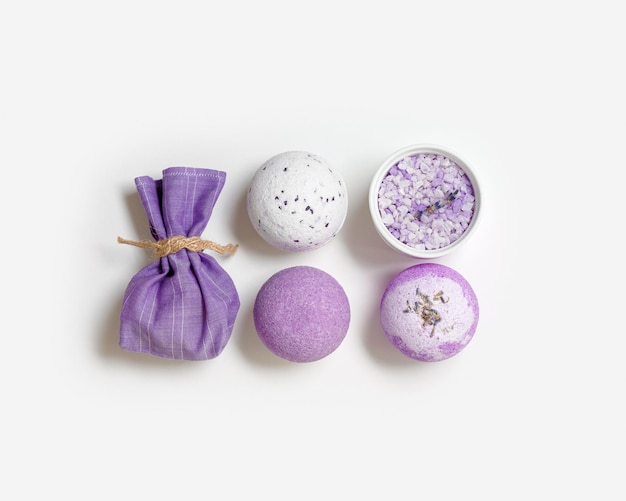 Bath bomb with natural ingredients and sea salt with lavender essential oils and scented sachets