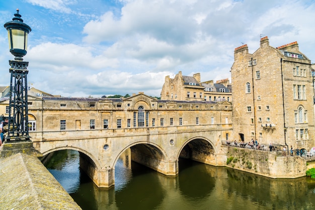 BATH, ENGLAND - AUG 30, 2019:View of the Pulteney Bridge River Avon in Bath, England