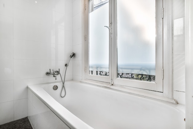 Photo bathroom with a bathtub