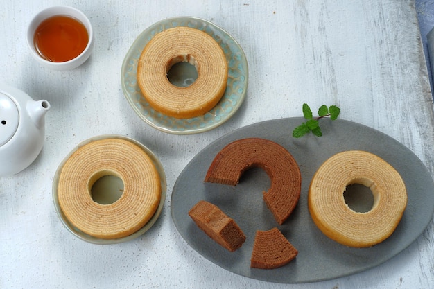 Baumkuchen of boomcake of logcake is een typisch Duitse, en ook populair in Japan als zoete desser