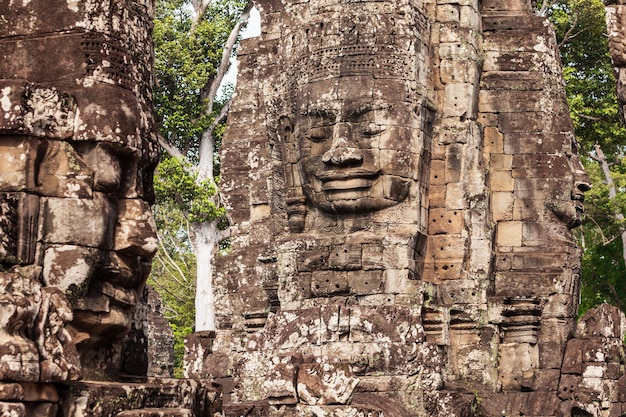 シェムリアップのバイヨン寺院