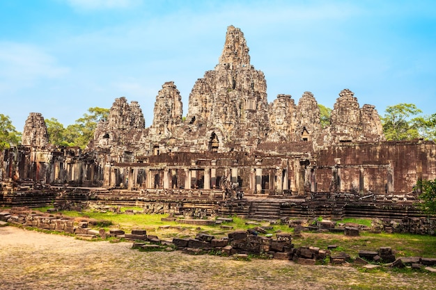 シェムリアップのバイヨン寺院