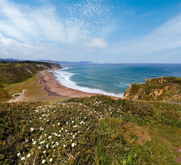 Photo beach azkorri or gorrondatxe view