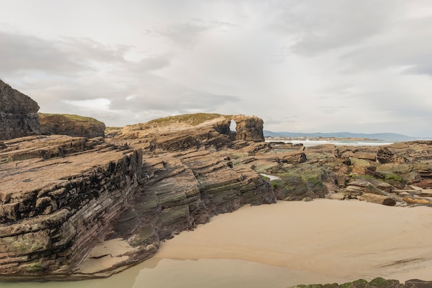 Foto spiaggia delle cattedrali galizia spagna