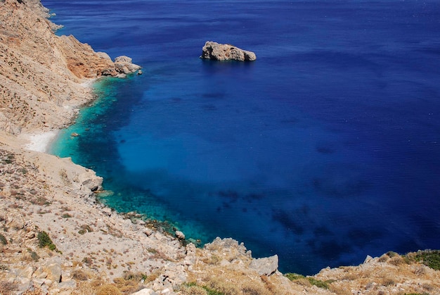 写真 アモルゴス島、キクラデス諸島、ギリシャのビーチ