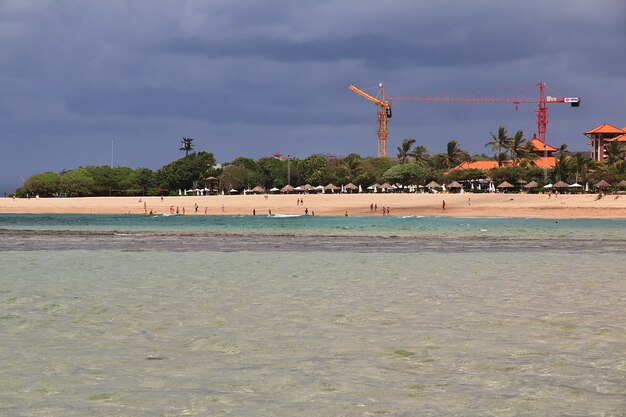 ヌサドゥアのビーチ、バリ島、インドネシア