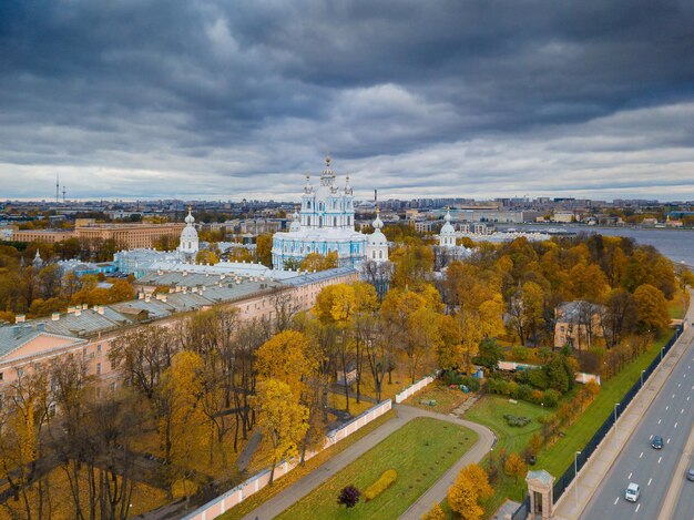 красивая воздушная съемка с дрона Смольный собор Санкт-Петербург Фото высокого качества