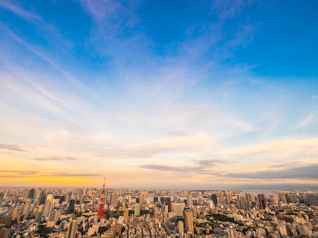 Photo beautiful aerial view of architecture and building around tokyo city at sunset time