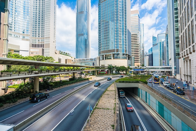 Foto bella architettura edificio grattacielo nella città di hong kong