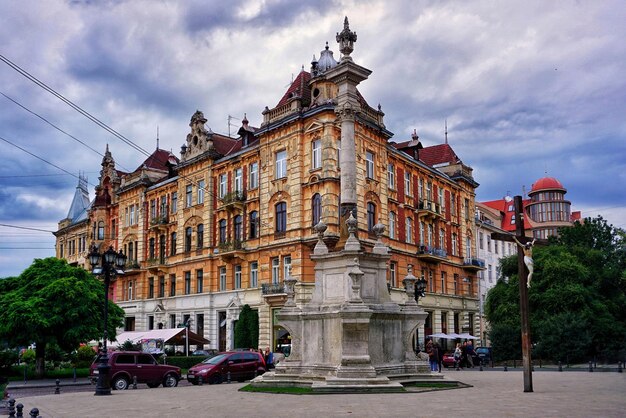 Foto bella architettura a lviv, in ucraina