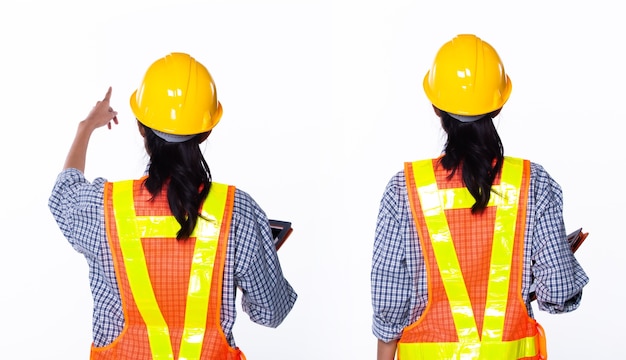 노란색 하드 모자를 쓴 아름다운 아시아 건축가 엔지니어 여성, 주황색 태블릿 케이스가 있는 안전 광활한 반사경, 스튜디오 흰색 배경 격리, 콜라주 그룹 팩 후면 후면 초상화