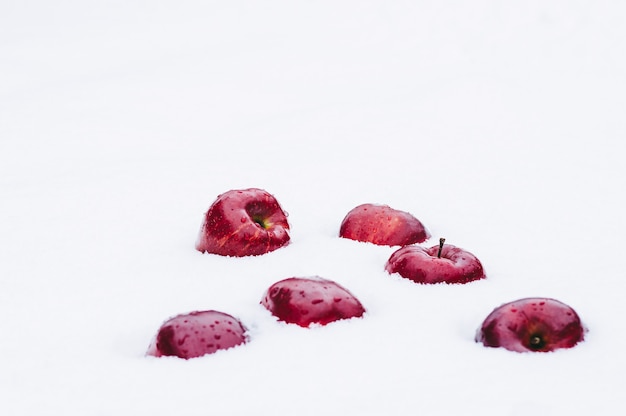 Beautiful background red apples