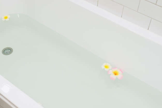 Beautiful Bathtub with Plumeria Flower Horizontal SPA