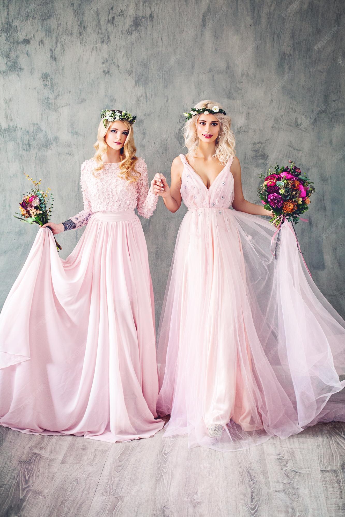 Premium Photo | Beautiful blonde women in pink evening gown smiling. perfect hairstyle, makeup and summer flowers Premium Photo | Beautiful blonde women in pink evening gown smiling. perfect hairstyle, makeup and summer flowers