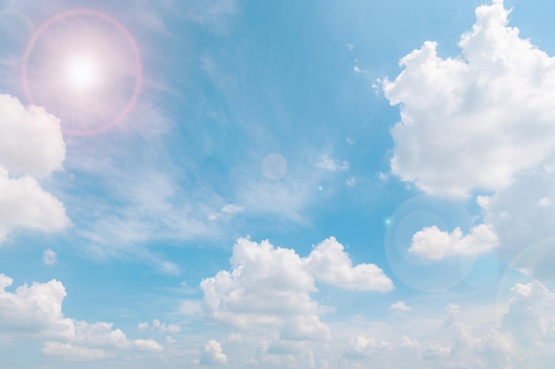 雲の背景と美しい青い空空雲雲と空天気自然雲青