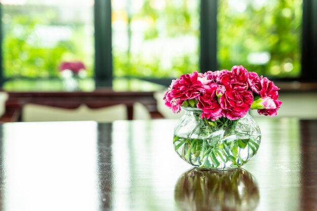 beautiful bouquet flower in vase on table