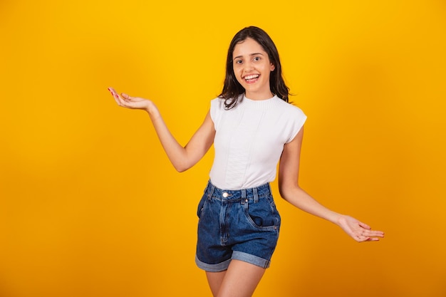 Beautiful brazilian woman with open arms welcome