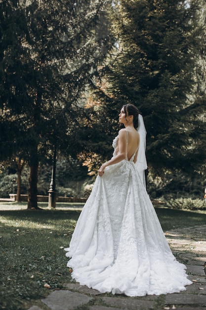 Bella sposa