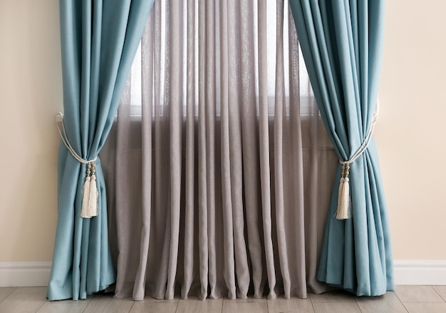 Photo beautiful colorful curtains in room