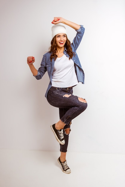 Beautiful girl posing beautifully in the studio for a photo.