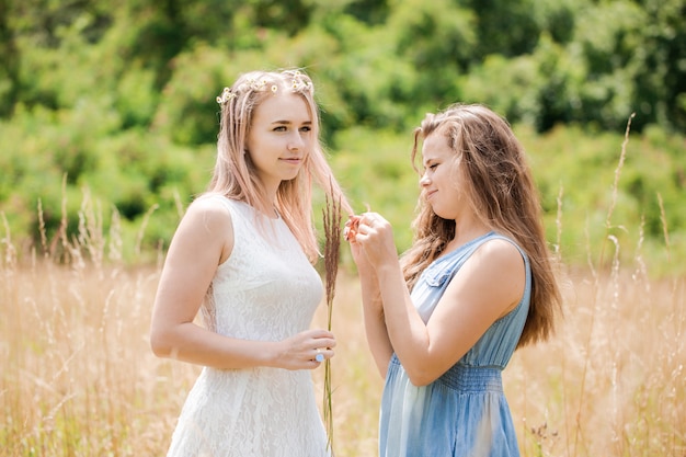 beautiful girls posing