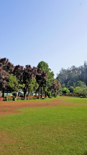 Красивые правительственные ботанические сады в Ути, Тамилнаду, Индия Бесет, живописное место для семейного отдыха