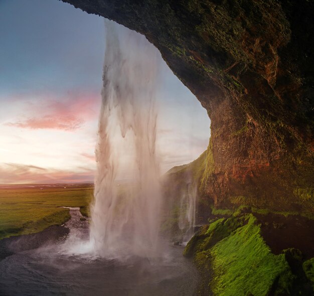 写真 美しいアイスランドの風景 素晴らしい自然の風景の素晴らしいイメージ