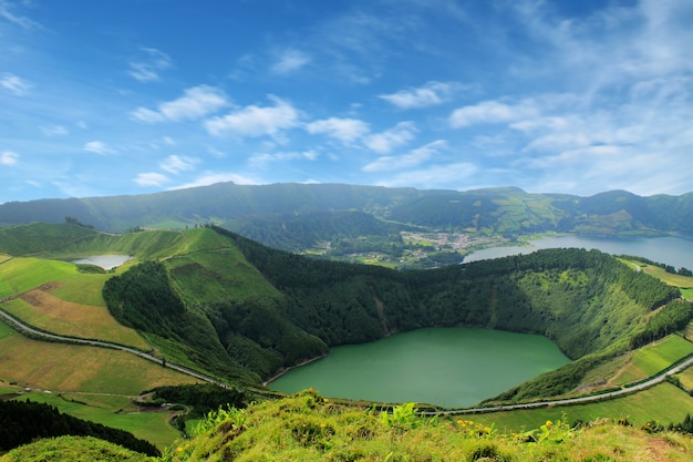 Красивое озеро Sete Cidades, Азорские острова, Португалия Европа