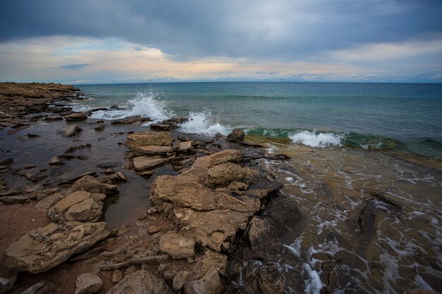 美しい湖畔の風景