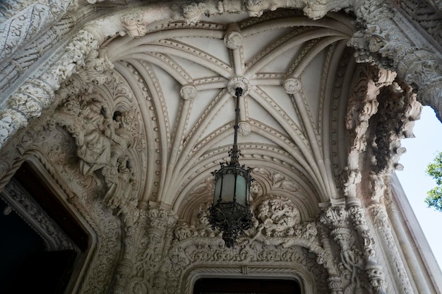 Красивая достопримечательность Quinta da Regaleira в Синтре