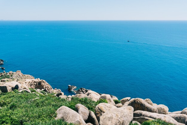 熱帯の島の美しい風景