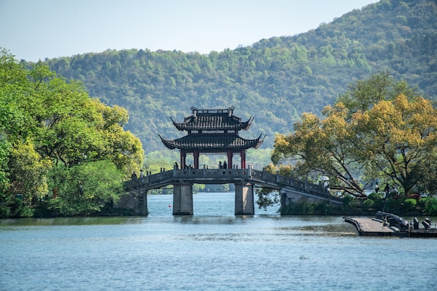 杭州の西湖の美しい風景