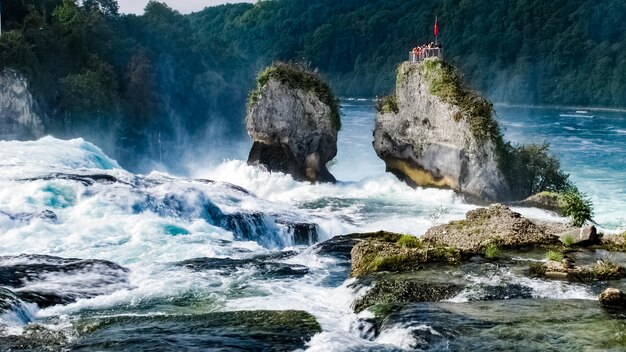 写真 スイスの美しいライン川の - ライブドアニュース