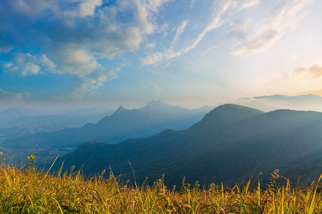 タイの美しい山の風景、タイの美しい自然の風景山の空撮