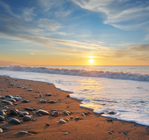 写真 美しい自然の海景色 海岸の夕暮れ