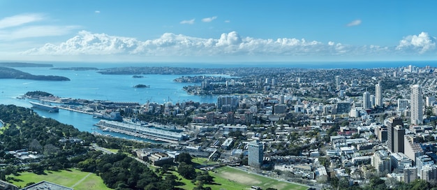 写真 シドニータワーアイオーストラリアからのシドニーの美しいパノラマ風景