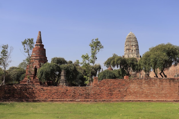 Una bellissima vista panoramica di ayutthaya in thailandia