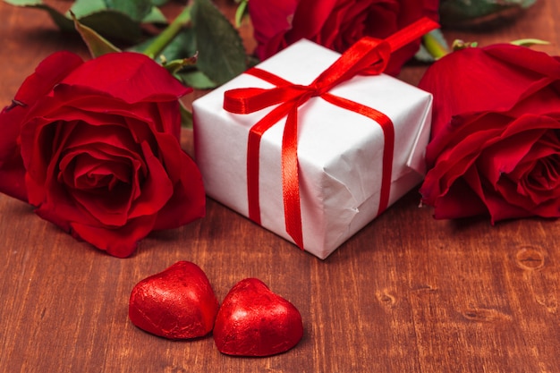 Beautiful roses and gift box