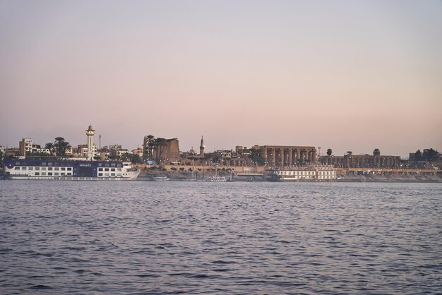 Photo beautiful scene of river in aswan