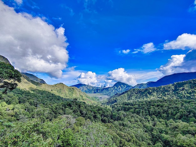 Lombok Indonesia의 Rinjani 화산 근처 Sembalun의 아름다운 풍경