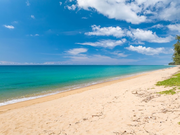 プーケット島の海景観 タイの夏の美しい風景 晴れた日には海景色 晴れた日には海景色