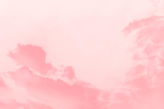 사진 시로쿠 ⁇ 루스 구름과 함께 아름다운 하늘 희미한 분홍색 산호 수채화 톤